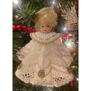Vintage Yarn Knit Angel Tree Topper Or Ornament w Doll Head